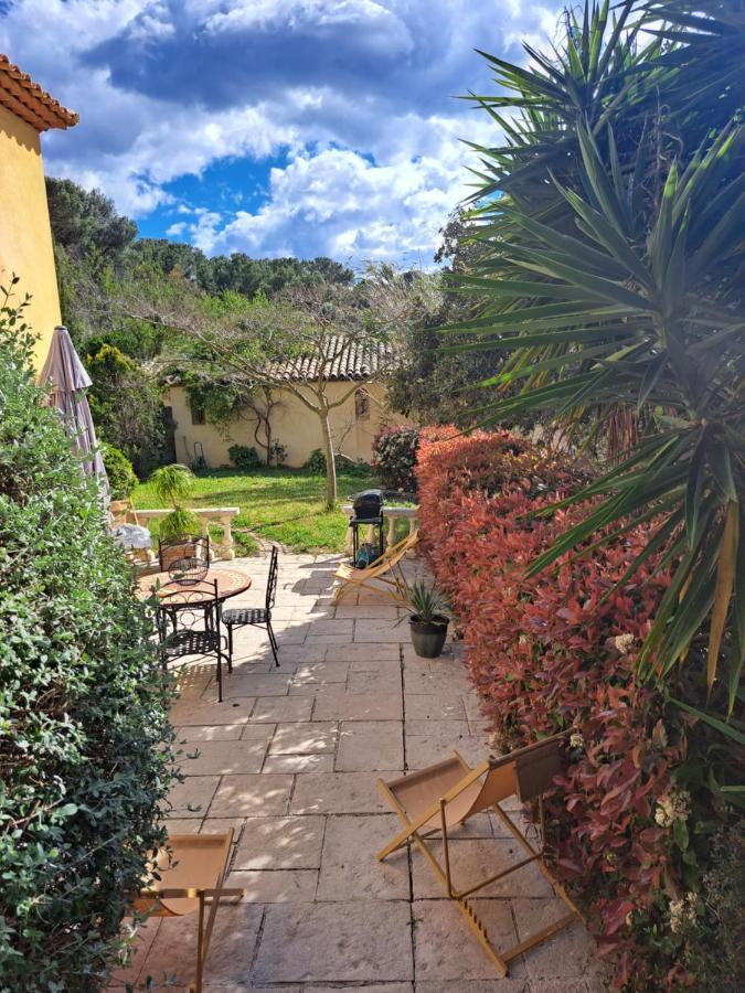 Rez De Jardin Villa Presqu'Ile De Giens Hyères Exterior foto
